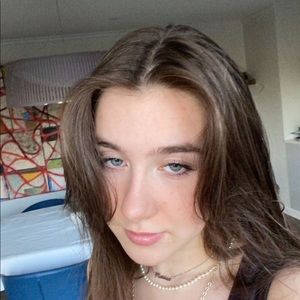 Meet your Posher, Marissa